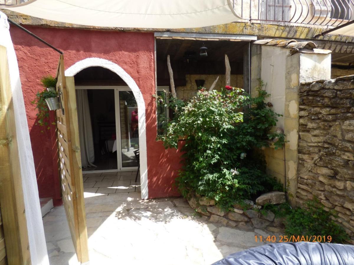 MAS MAURANE-Chambre d'hôte avec SPA privé Tarascón Exterior foto